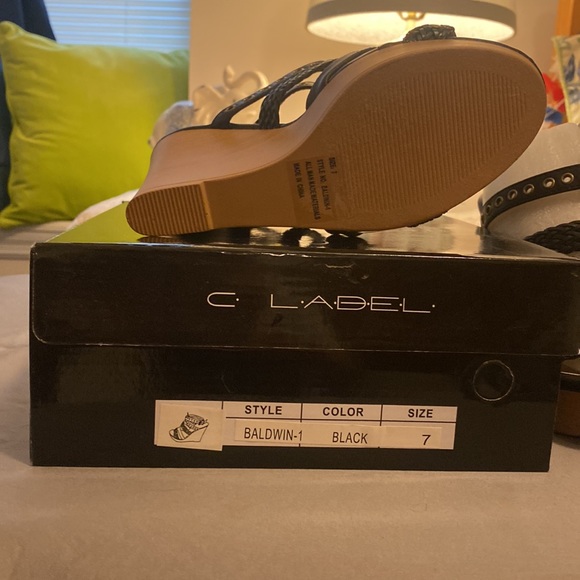 Wedge Sandals Studded & Riveted Black New with tags in box C Label - Picture 3 of 7